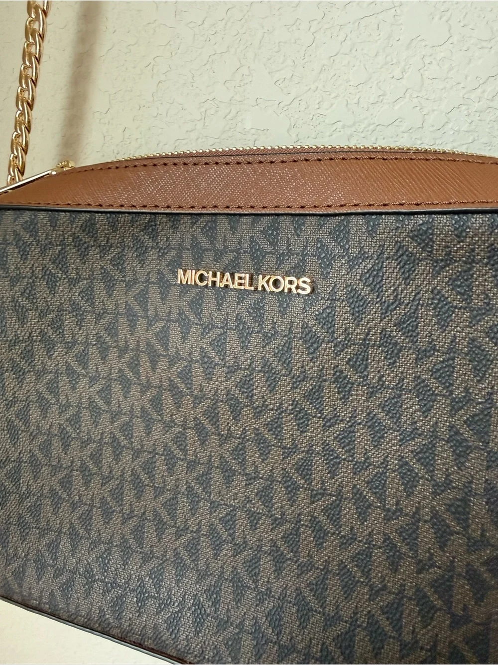 Michael Kors Jet Set Large Printed Logo Crossbody Bag